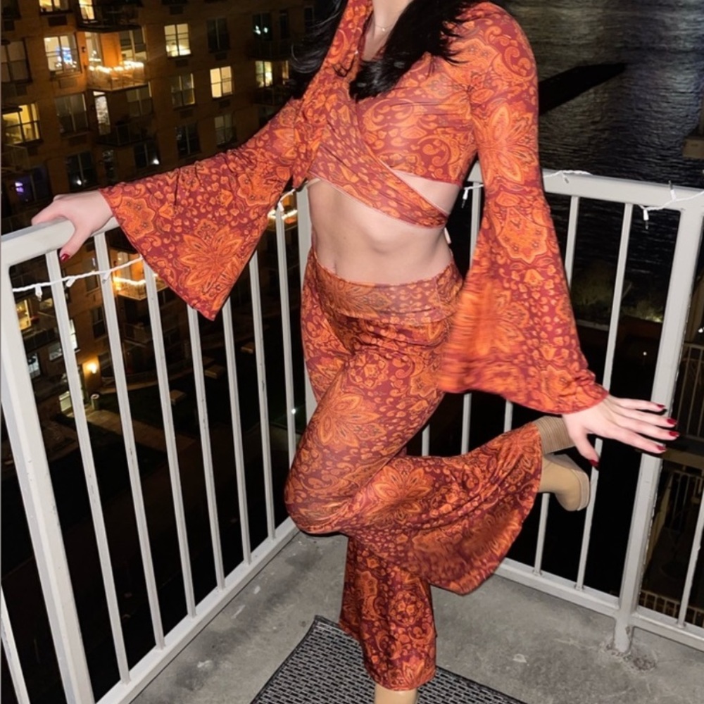 70s two piece, Halloween costume, orange and brown with headband